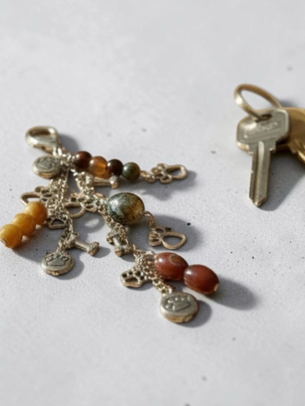 HAND CRAFTED DOG LOVER PAW PRINT CHARM KEYCHAIN Silver Chains & Earthtone Beads